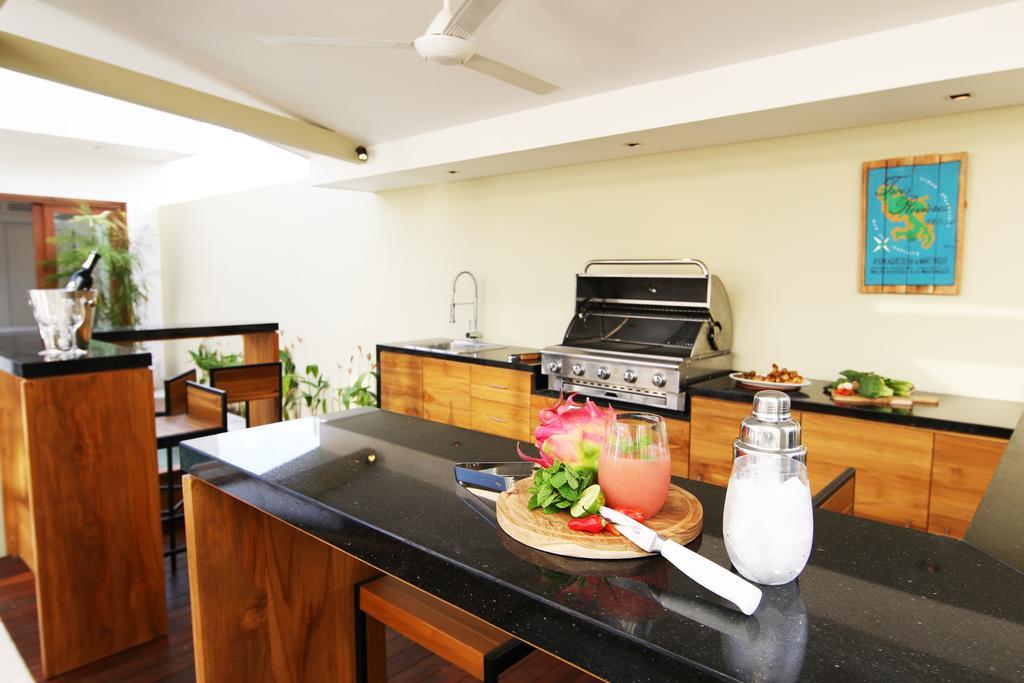 סמיניאק Villa Aditi, Sitara Villa Group מראה חיצוני תמונה
