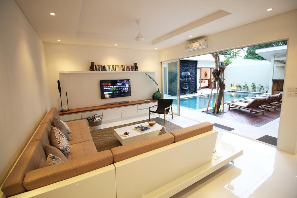 סמיניאק Villa Aditi, Sitara Villa Group מראה חיצוני תמונה