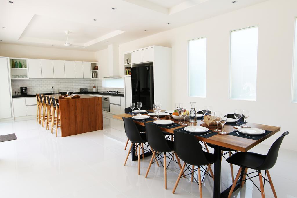 סמיניאק Villa Aditi, Sitara Villa Group מראה חיצוני תמונה