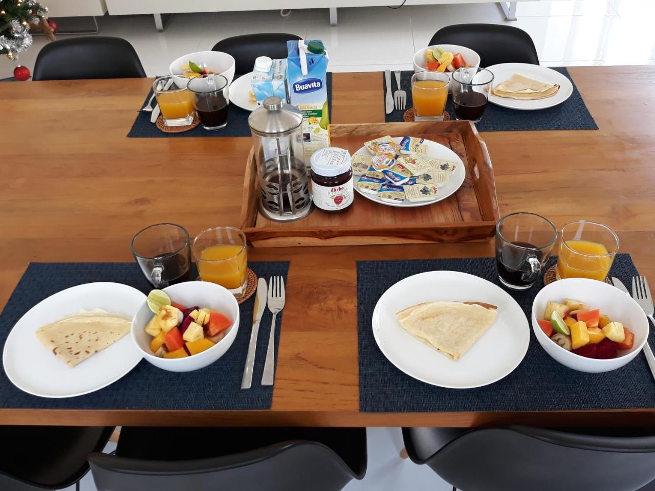 סמיניאק Villa Aditi, Sitara Villa Group מראה חיצוני תמונה